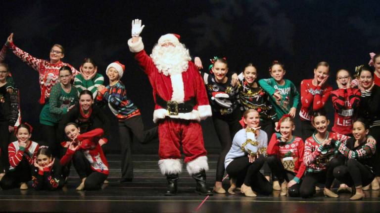 Dance Expression hosts annual holiday show Dance Expression hosts annual holiday show
