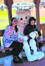 Kylie Bloomer and Anthony Jack of Wantage pose with the Easter Bunny at Hardyston’s annual Easter egg hunt Sunday, March 24 in Wheatsworth Park. (Photo by Ava Lamorte)