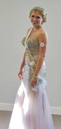 Wask crowned Queen of the Fair Miss Wantage Kelly Wask, a 2016 High Point Regional High School graduate, was crowned Queen of the Fair on Saturday, August 6.