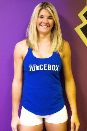 Branchville native and High point graduate Eryn Goldberg opens Crossfit Juicebox.