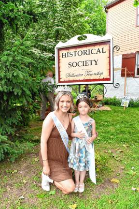 Township celebrates bicentennial Miss Stillwater Aylia Mahon, 21, and Little Miss Stillwater Emma Staudt, 5. (Photo by Maria Kovic)