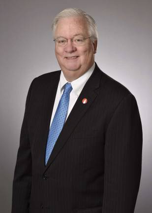 Sussex Bank appoints financial adviser Bob Bishop