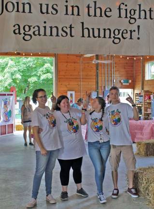 Sarah Irizzary (Andover), Dana Colucci (Succasunna), Kayleigh Houghtaling (Franklin), and Justin Oestreich (Hopatcong) encourage fairgoers to join ShopRite in the fight against hunger in our communities! Every dollar raised during ShopRite Partners in Caring provides 14 pounds of food to our neighbors in need.