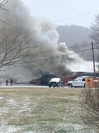 ‘Like a family member died’: Bob’s Crossroads a total loss after fire Fire at Bob's Crossroads Service at McCoy’s Corner in Wantage (Photo by Sheila Voelker)