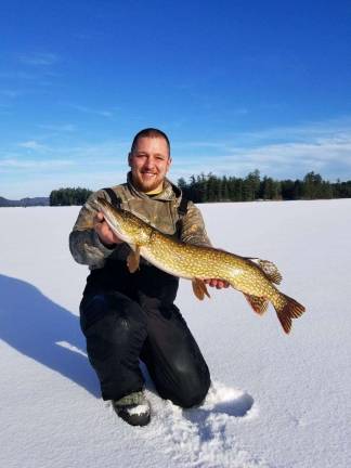 Anglers enjoy frigid temperatures and tranquility Anglers enjoy frigid temperatures and tranquility