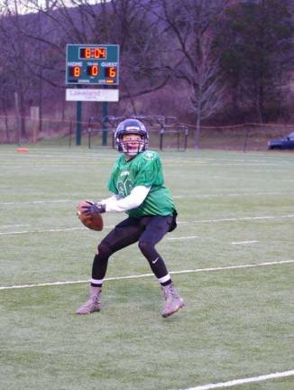 White Team Beats Green In Midget Football