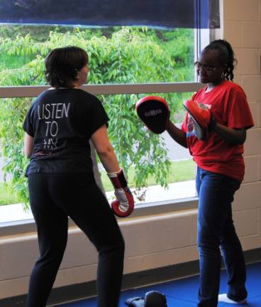 YMCA, Hardyston work together to encourage health YMCA, Hardyston work together to encourage health