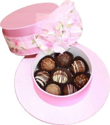 Chocolate Parfait to host sweet celebration Ahat box (colors are available in pink and lavender), filled with Truffles.