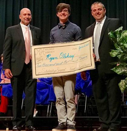 Ryan Oleksy, center, with Kevin Blondina, Franklin Board of Education president, and J.R. Giacchi Franklin Borough Elementary School superintendent. Oleksy is the recipient of the $2,000 Mildred Harden Scholarship.