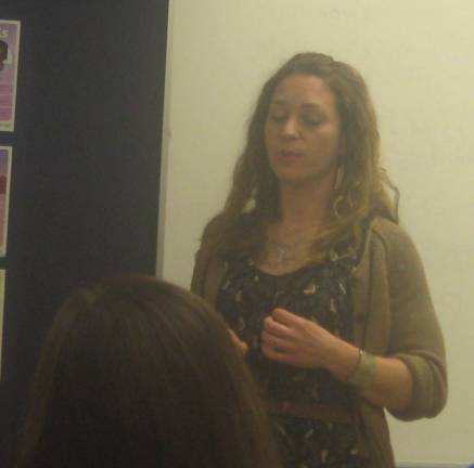 Healthy Thymes co-owner hosts food talk Amy Lowe of Mega Food discusses Probiotics.