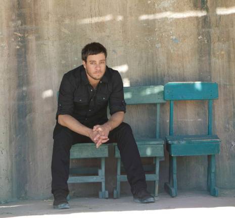 Amos Lee to perform his newest album Credit Harper Smith Amos Lee.