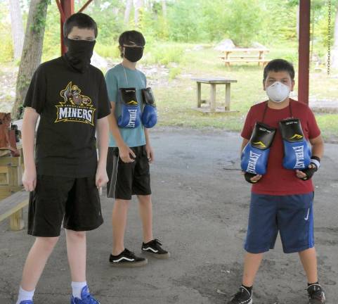 Final Round fighters (Photo by Vera Olinski)