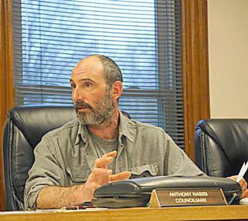 Councilman Anthony Nasisi speaks to the council at a meeting last April.