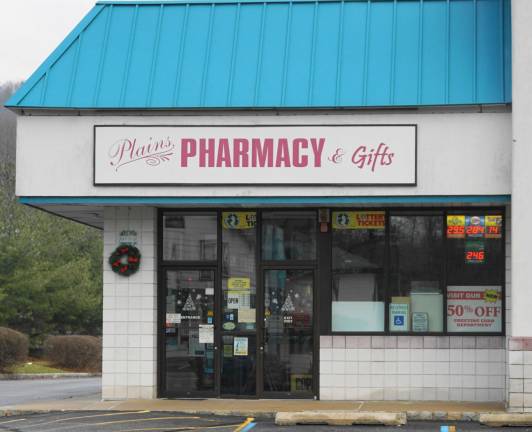 Readers who identified themselves as Burt Christie, David Cole, Pamela Perler and Bob Worth knew last week was of Plain's Pharmacy, located on Route 23 in Franklin.