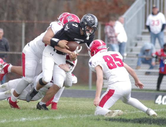 Barlow, Weiss lead Rangers over Patriots Lenape Valley defenders pounce on Wallkill Valley ball carrier Scottie Weiss. Weiss rushed for 78 yards and scored 1 touchdown.