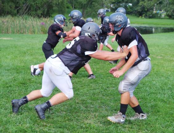 Wallkill Valley Rangers during defensive drills.