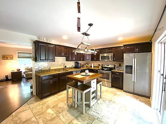 Country charmer comes with lake access Country charmer comes with lake access