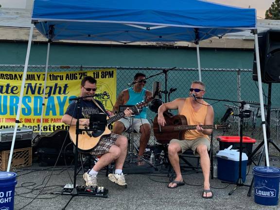 Full weekend of live music rocks Sussex County Jukebox Trio