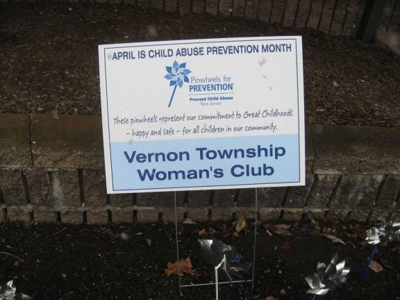 PHOTOS BY JANET REDYKEThe Vernon Township Woman's Club supports Child Abuse Prevention in April.