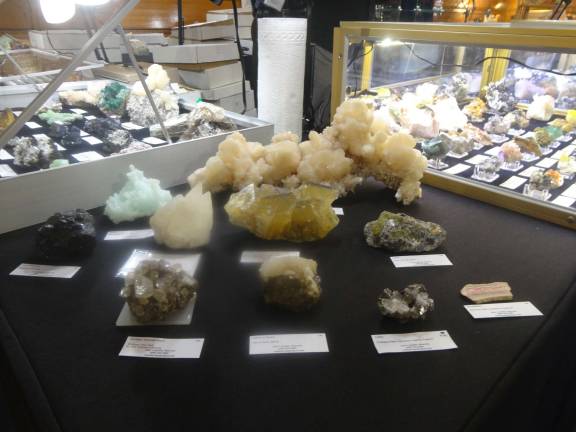 Franklin hosts 57th annual gem and mineral show Franklin hosts 57th annual gem and mineral show