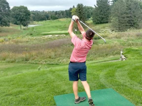 Newton Country Club offers high school students free use of golf course Newton Country Club (Newton Country Club Facebook page)