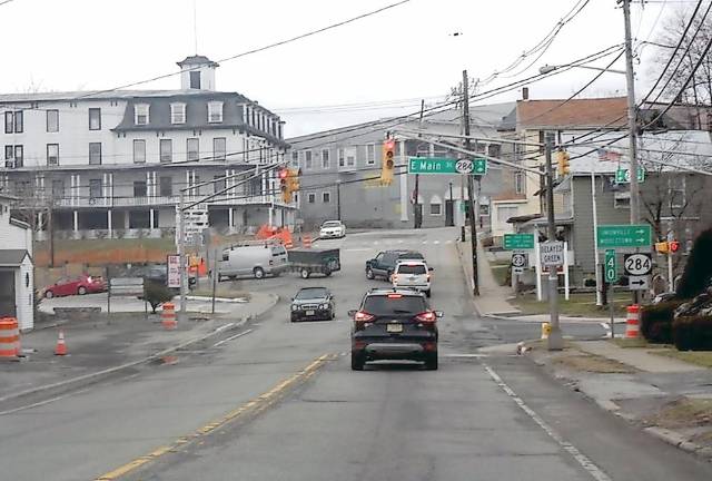 Intersection with the Sussex Inn at upper left (Jared Kofsky/Placenj.com/Creative Commons)