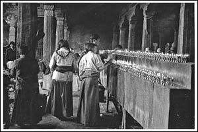 Photo exhibit offers a peek into Tibet Photo exhibit offers a peek into Tibet
