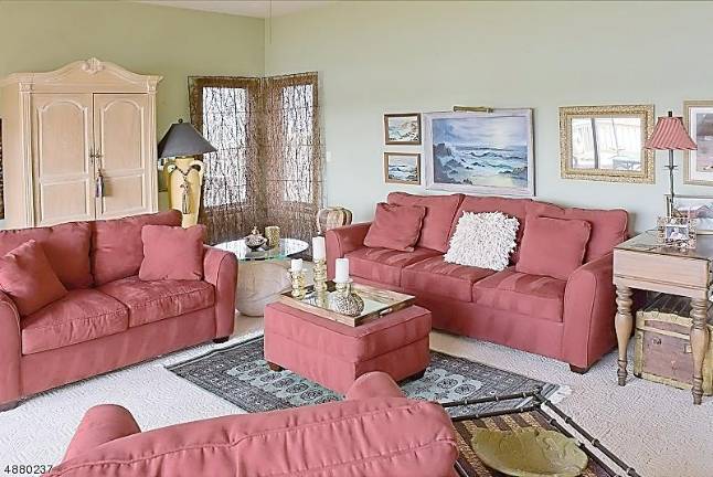 Exclusive Manitou Island home captures the lake’s true beauty Exclusive Manitou Island home captures the lake’s true beauty