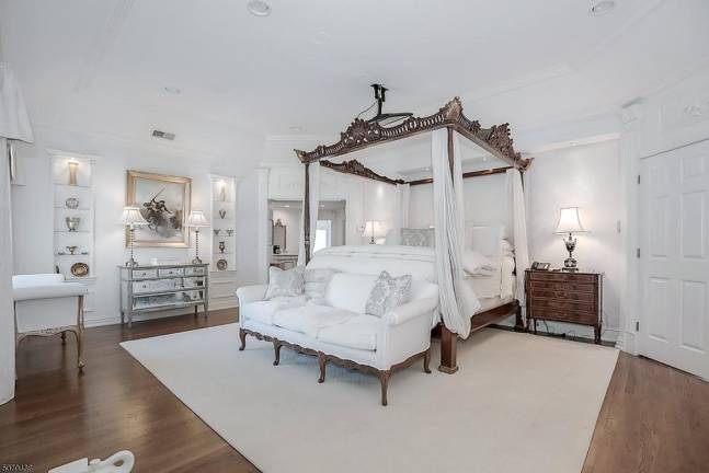 Home on five manicured acres has pool, movie theater Home on five manicured acres has pool, movie theater