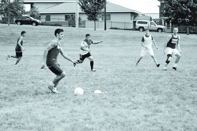 College soccer team prepares for season College soccer team prepares for season