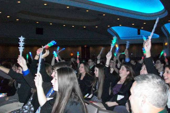 FBLA members attend leadership conference in Washington Wallkill Valley FBLA members and other NJ members show their spirit and raise their star reflectors as they þÄúStep Up to the Challenge.þÄù