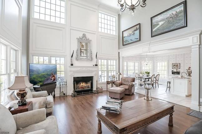 Home on five manicured acres has pool, movie theater Home on five manicured acres has pool, movie theater