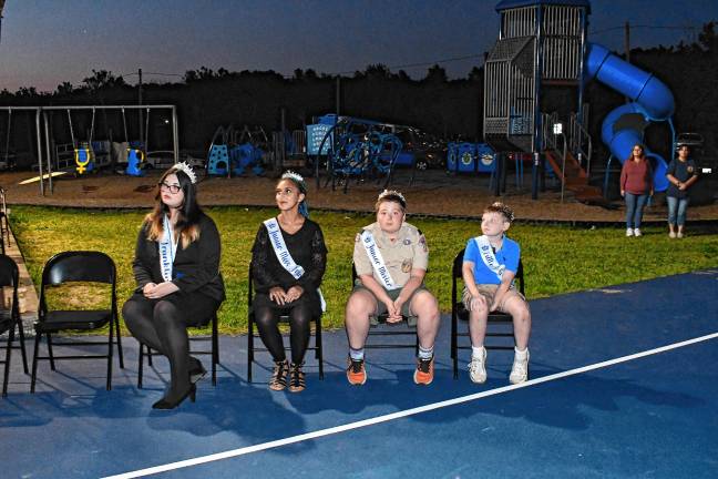 Photos: 9/11 Lights Memorial Service in Franklin Photos: 9/11 Lights Memorial Service in Franklin