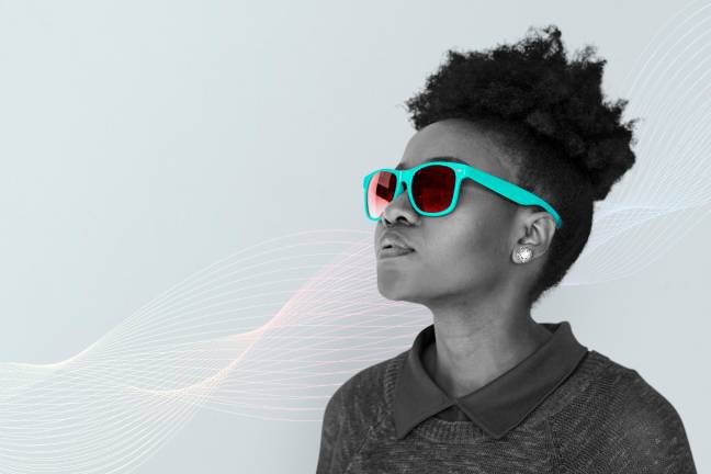 How to choose the best sunglasses <a href="People photo created by freepik - www.freepik.com">freepik.com</a>