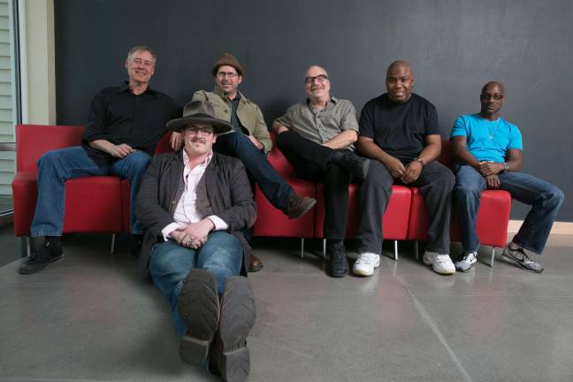 Bruce Hornsby and the Noisemakers