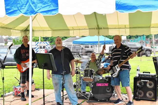 Borough’s day in the sun Timezone of Ogdensburg entertains at the day-long event.