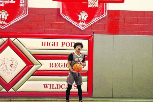 High Point's Jacob Guinta scored 10 points.