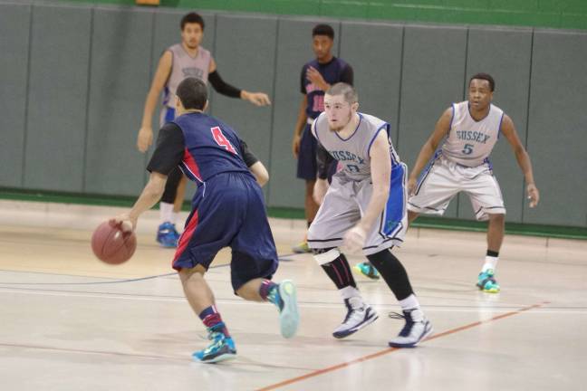 SCCC falls in basketball showdown SCCC falls in basketball showdown