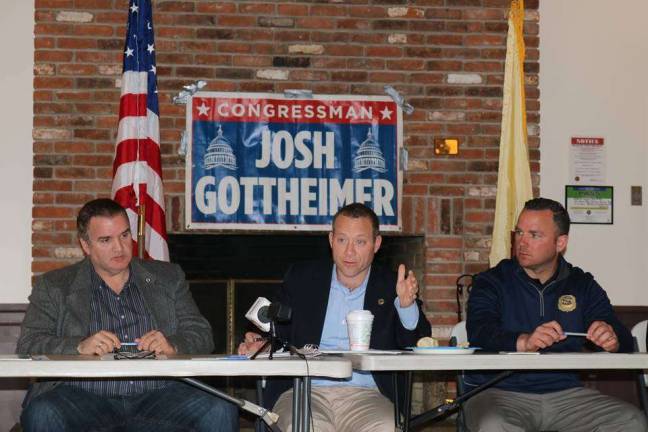 Congressman Josh Gottheimer discusses combating the opioid crisis, supporting our veterans, getting towns the resources they need, and fighting crime and the growing threat of lone-wolf, ISIS-inspired terror with law enforcement officers from Sussex, Warren and Passaic counties.