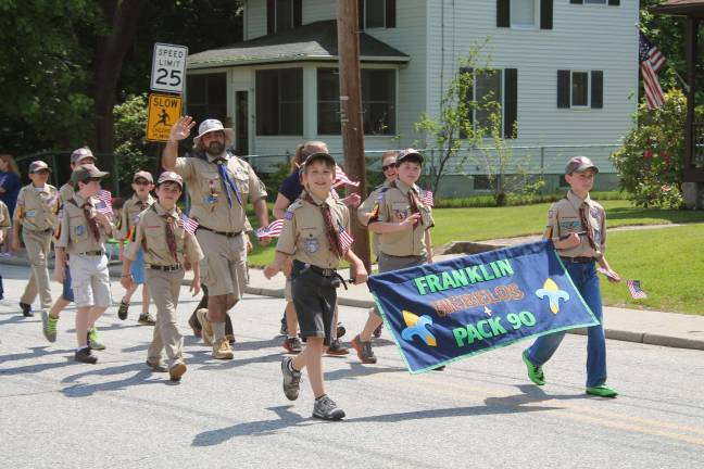 Cub Scouts march in Franklin parade Franklin Pack 90 Webelos march.