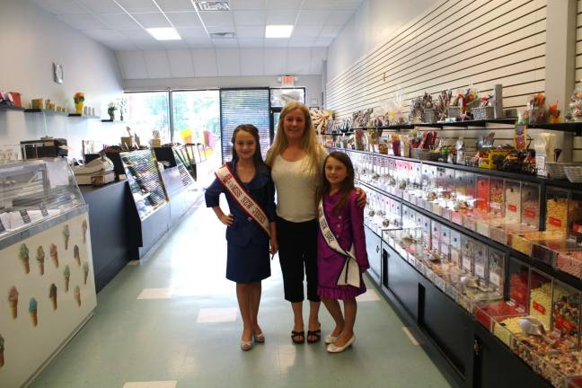 Chocolate Parfait celebrates new location Photos provided From left: Miss New Jersey is Ava Levin, Chocolate Parfait's owner Tracey Williams and Miss New York Alyssa Levin.