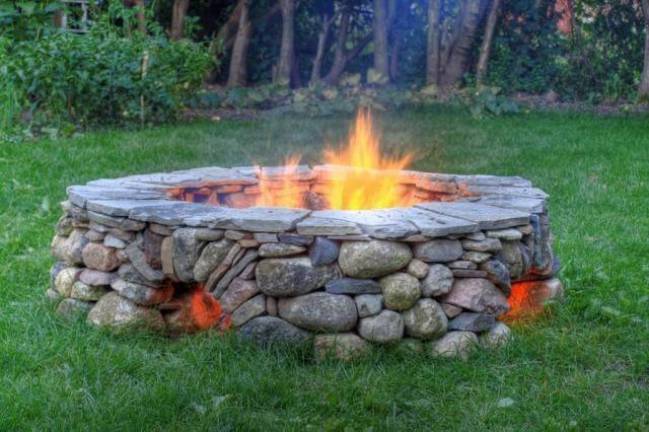 Latest Trend: Outdoor Fire Pits