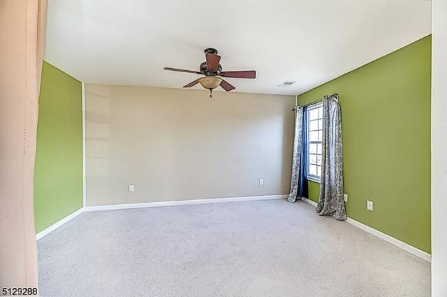 Ridgefield Commons Townhome offers worry-free living Ridgefield Commons Townhome offers worry-free living