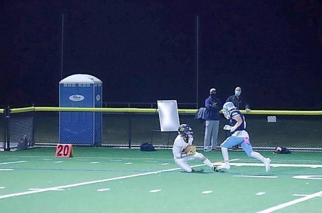 Jefferson wide receiver Caleb Rippey catches the ball from a long range pass resulting in a first down in the first quarter. Rippey caught a pass for a touchdown during the contest. (George Leroy Hunter)