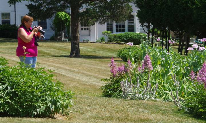 Meadowburn Farm draws photographersopens for visitors Sparta Camera Club member Barbara Gellner of Highland Lakes brought her Pentax K3 DSLR and telephoto lens to capture the magic and beauty of the gardens and grounds.