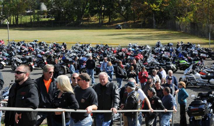 Bikers ride for Make-A-Wish Members of f Blue Knights New Jersey IX arrive at the Hamburg Fireman's Pavilion after a 26-mile ride for Make-A-Wish New Jersey.