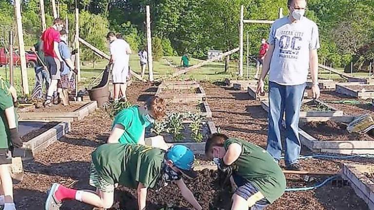 Eagle Scout and his team make vital improvements to community garden Ken Coffaro’s team works on the Hardyston community garden (Photo provided)