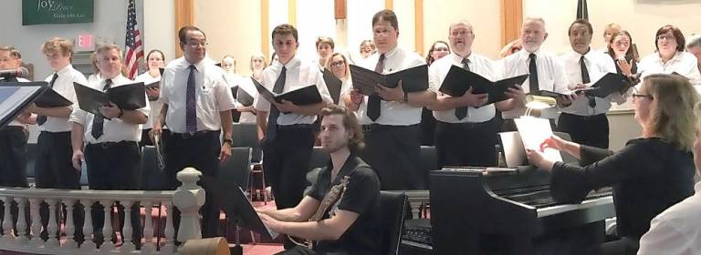 ‘A Tradition of Carols’ at First Presbyterian The Tri-State Chorale (Facebook photo)