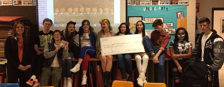 Wallkill Valley wins contest The class with their $1000 check from left to right: Art Teacher Amy Fairweather, Casey LeTellier, Molly Cheevers, Jessica Gieger, Beth Kabbash, Cassie Kull, Kayla Vangelakos, Marica Matlijoska, Connor Durand, Jada Martin and Jake Deanda.