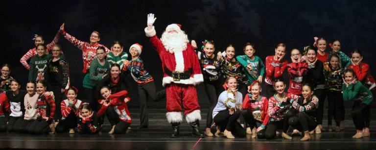 Dance Expression hosts annual holiday show